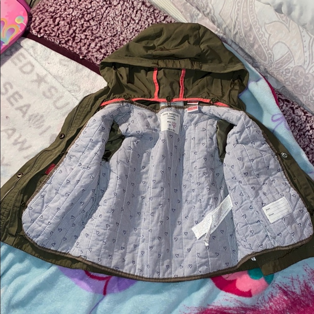 Jacket - Picture 3 of 4